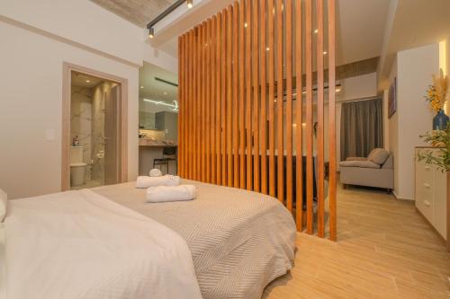 Port of Crete Apartment near Ferry Terminal Piraeus