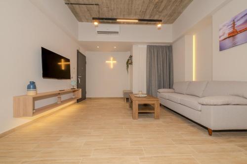 Port of Crete Apartment near Ferry Terminal Piraeus