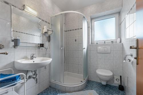 Koupelna v ubytování Haus Edelweiss Mölltal
