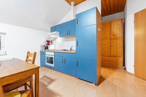 Kuchyň nebo kuchyňský kout v ubytování Haus Edelweiss Mölltal