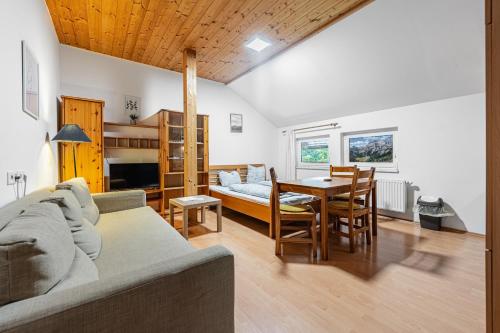 Kuchyň nebo kuchyňský kout v ubytování Haus Edelweiss Mölltal