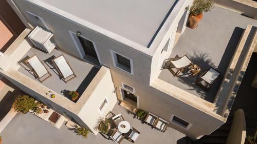 The Ro House