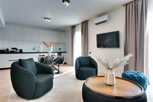 Skyline Spa Athens 420 - 2bd