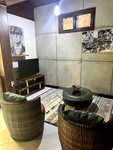 Gallery image of Thika- Industrious Glorious past in Gatunga