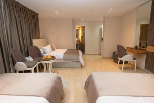 Posezení v ubytování Lotus Al-Tahrir hotel
