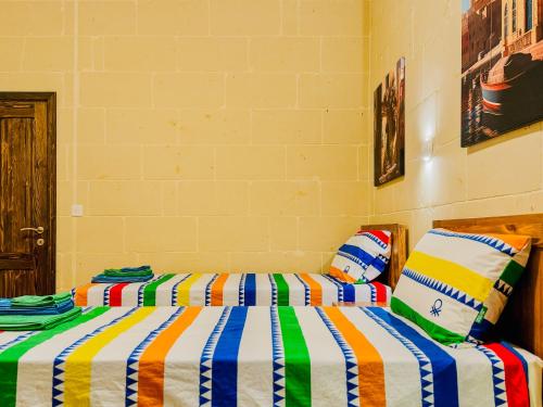 Una cama o camas en una habitación de Danny house