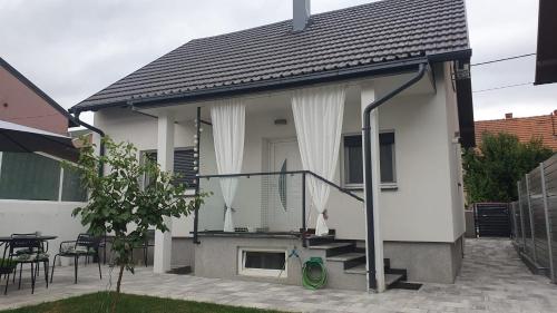Cozy house in quiet neighbourhood