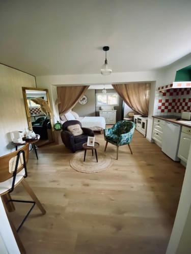 Dapur atau dapur kecil di Le Petit Puits