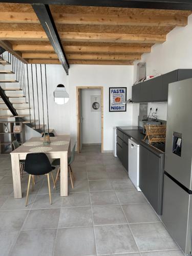 Le Riquet Duplex neuf climatisé au calme