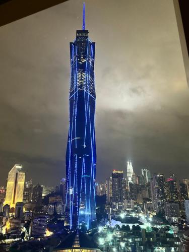 Pemandangan umum bagi Kuala Lumpur atau pemandangan bandar yang diambil dari apartmen