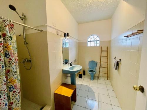 Ένα μπάνιο στο Mont Choisy Lodge - Coral Apartment