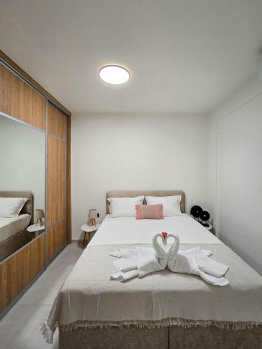 Sea View apt 10 min walk from the beach by Hospi Living 2