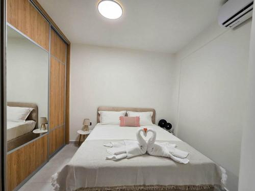 Sea View apt 10 min walk from the beach by Hospi Living 2