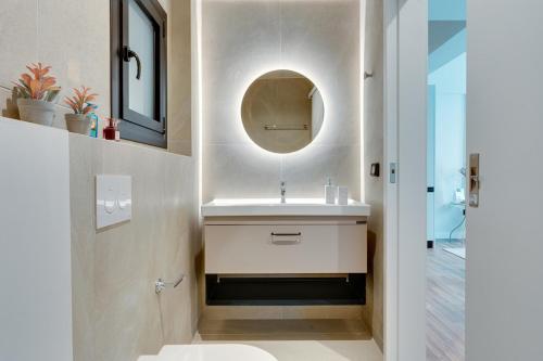 Skyline Spa Athens 310
