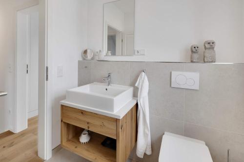 Ένα μπάνιο στο Newly built beach house with sauna close to beach 1