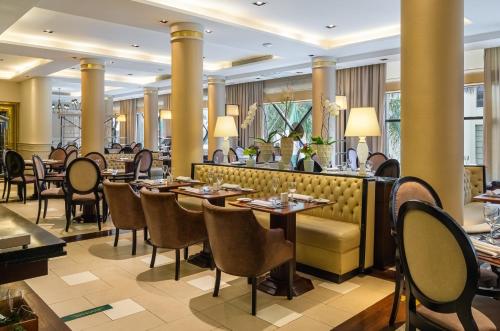 Εστιατόριο ή άλλο μέρος για φαγητό στο Bourbon Hotel & Suites Curitiba