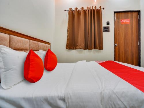 Katil atau katil-katil dalam bilik di Hotel O R.S.