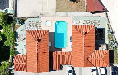Awesome Studio In Labin With Swimming Pool