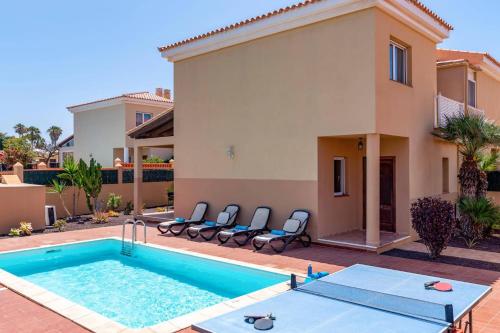 Villa Ana by Villa Plus