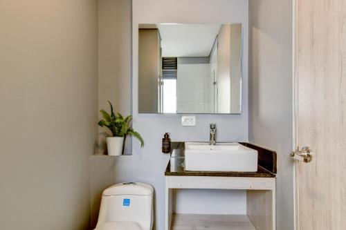 Koupelna v ubytování Home Suites 118 By gA