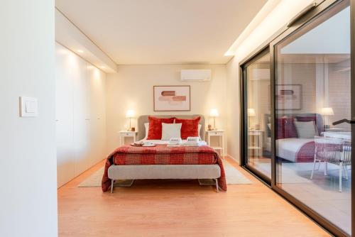 Premium Apartment w/ Garage & Balcony by HostWise