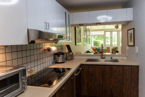 Dapur atau dapur kecil di Villa Merchan - 8 Guests - 4BR & 4 Bathrooms