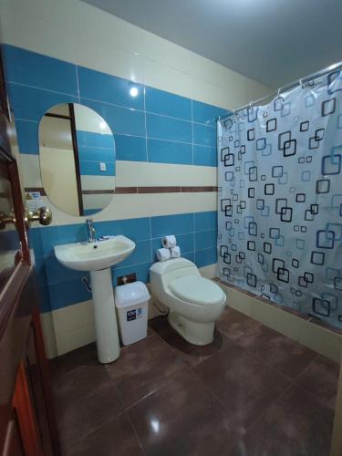 Ένα μπάνιο στο Hotel Tambo del Inca