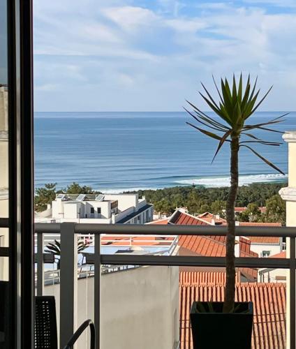 Nazaré Boutique w Sea View and Private Rooftop Terace