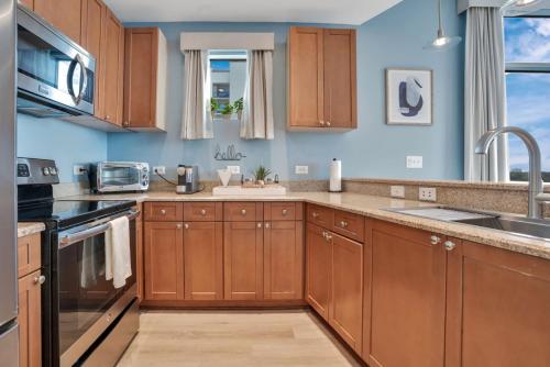 2 Bdrm Penthouse with Billiards photo 21