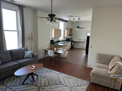 Posezení v ubytování Boutique One Bedroom Apartment