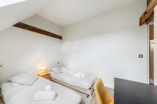 ATLAS beautiful 2-Bed Apartment near the Sea