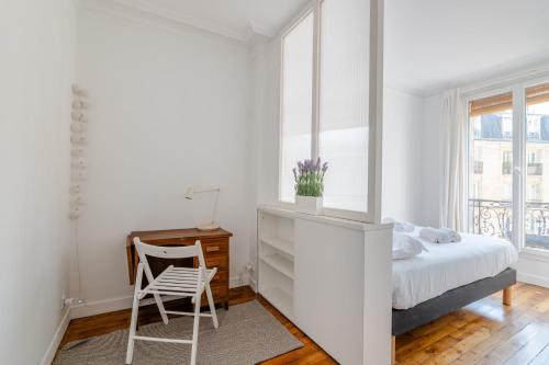 Apartment steps from Montmartre