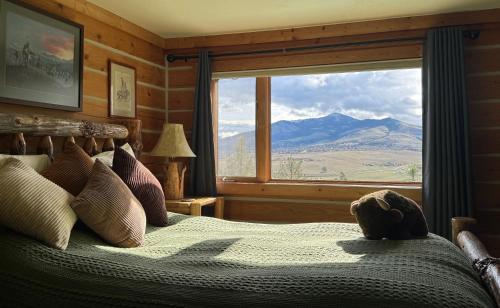 Nespecifikovaný výhled na hory nebo výhled na hory při pohledu z bed and breakfast