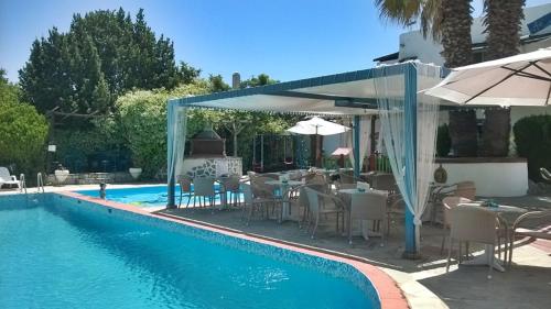 Bazén v ubytování Aquarius Hotel nebo v jeho okolí