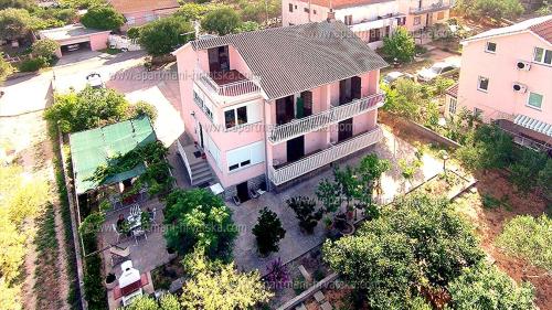 Gallery image of Rooms Marija in Barbat na Rabu