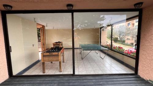Instalaciones para jugar ping pong en PAPUDO ReW o alrededores