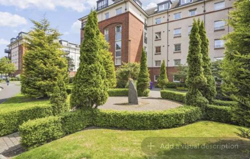 Gallery image of Stunning 3Bed with Balcony and Free Parking in Edinburgh