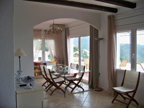 Billede fra billedgalleriet på Villa panoramique avec piscine, Mas-Fumats, ROSES, Espagne i Roses