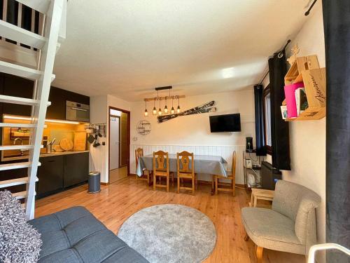 Duplex 8 pers avec mezzanine, casier à skis inclus - FR-1-452-201