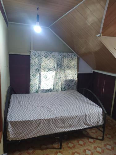 Postel nebo postele na pokoji v ubytování HOSTAL OJO DE AGUa