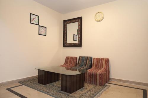 Χώρος καθιστικού στο Executive Residency Lahore