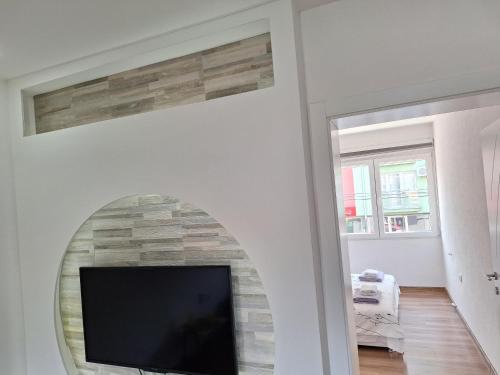 Μια τηλεόραση ή/και κέντρο ψυχαγωγίας στο Soko apartments