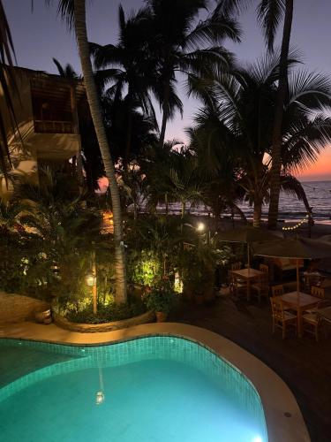 Los Corales