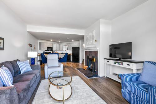 Η κουζίνα ή μικρή κουζίνα στο Ground Floor front 2 bed condo at Jacobs Landing