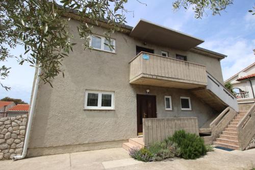 Apartments with parking space Punat, Krk - 24844