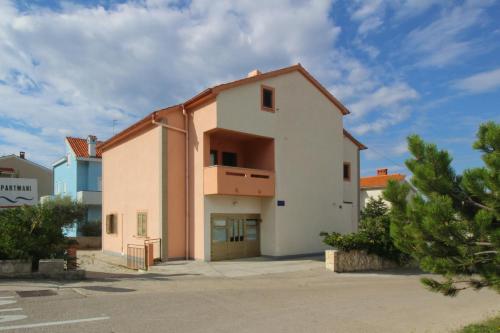Apartments with parking space Punat, Krk - 24845