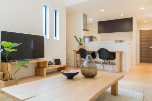 Octavo Resort 三田線西巣鴨駅徒歩2分 戸建て 4LDK 池袋13分 2 min to Nishisugamo station 30 min to Shibuya 4LDK