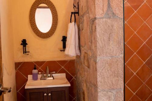 Koupelna v ubytování Casa del caballo en hacienda