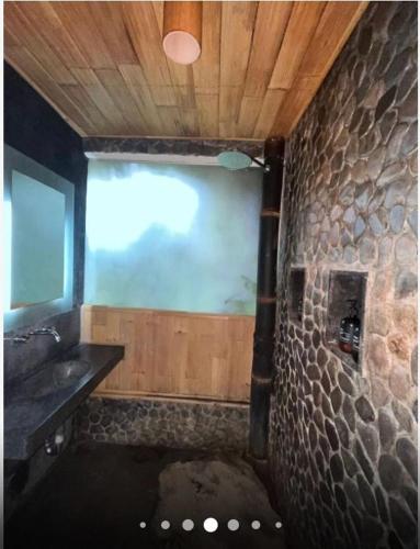Фотография из галереи Gaia Retreat Center в Убуде