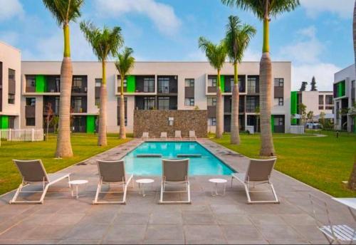 Bazén v ubytování 1 bedroom apartment in Ballito Grooves nebo v jeho okolí